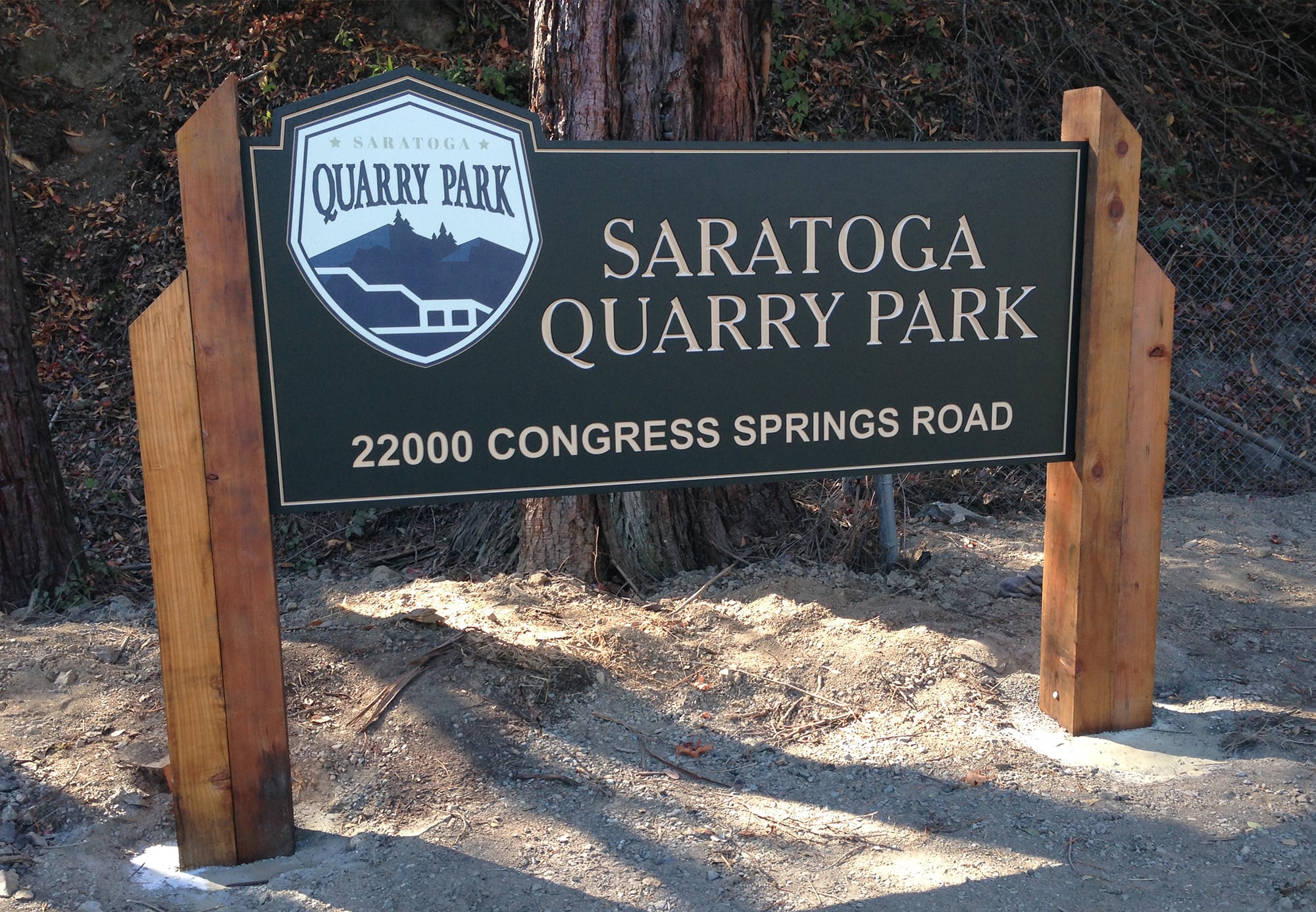 Park entrance sign - Saratoga